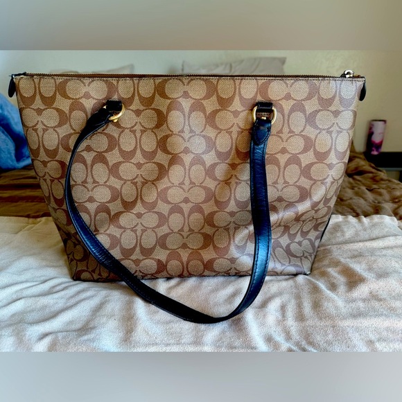 Coach Tan and Black Signature Tote - Picture 3 of 8